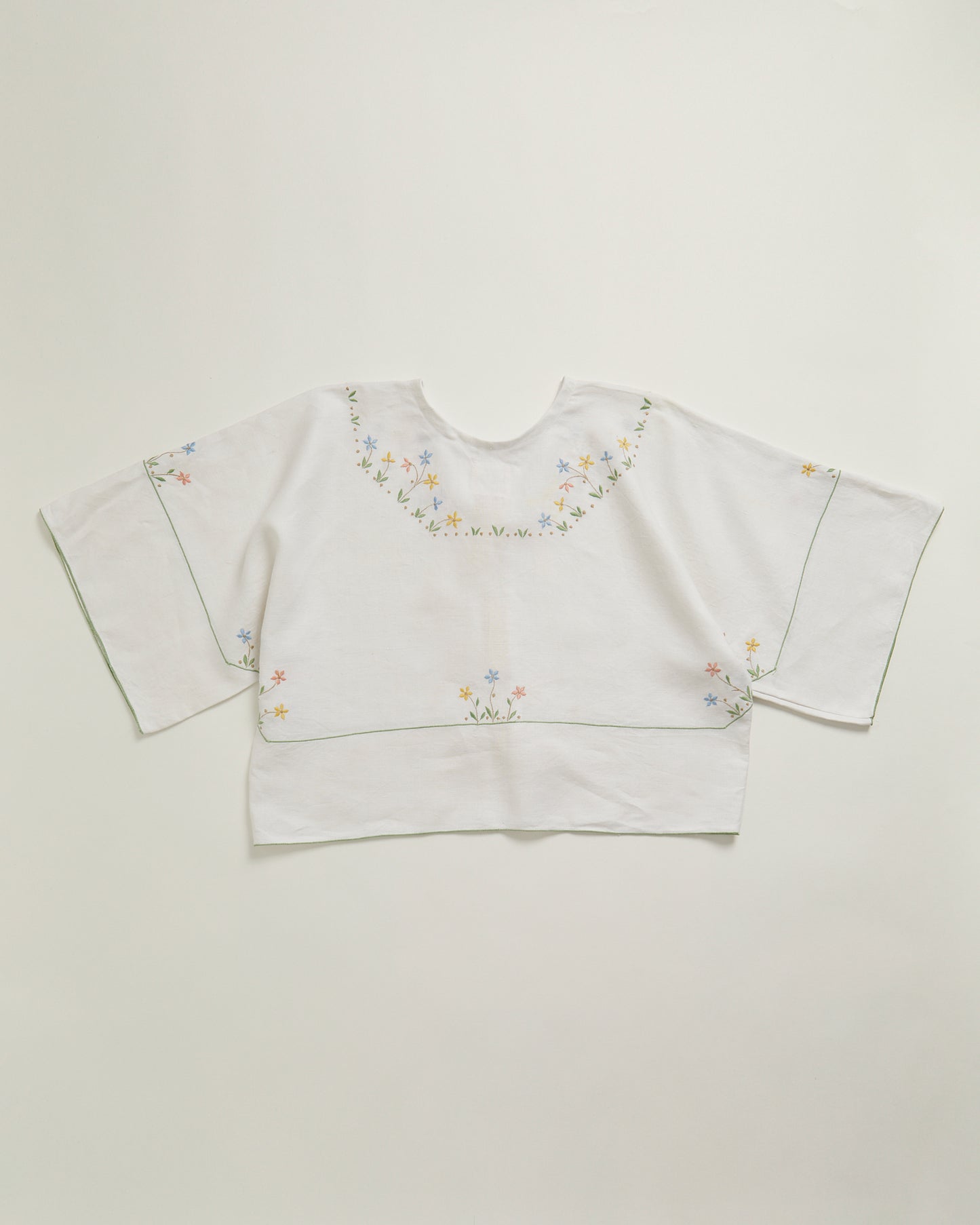 Olive blouse - white linen with yellow bows L