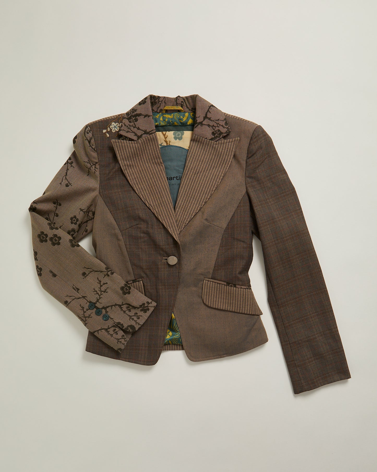 Brown stripe embroidered jacket by St-Martins - Style enna