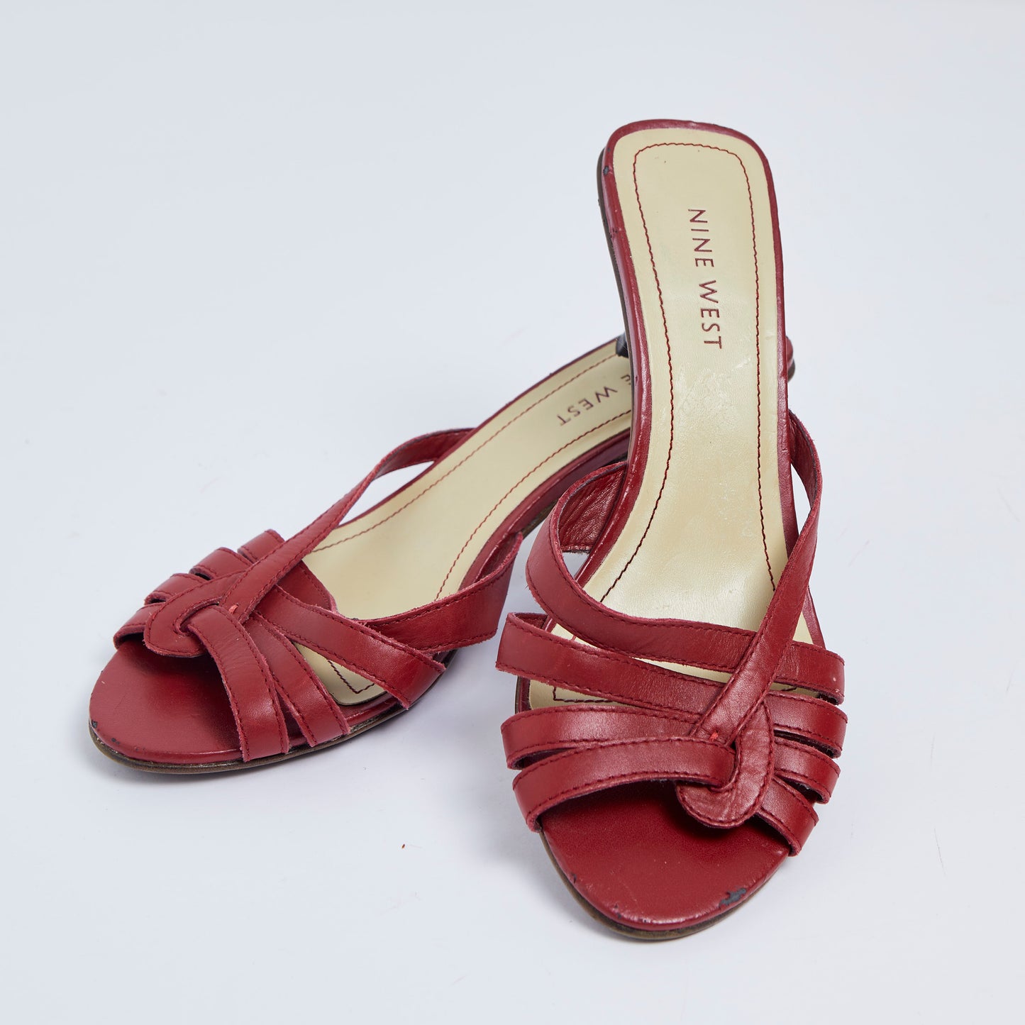 Vintage Y2K Nine West Red Sandal