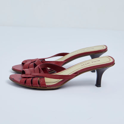 Vintage Y2K Nine West Red Sandal