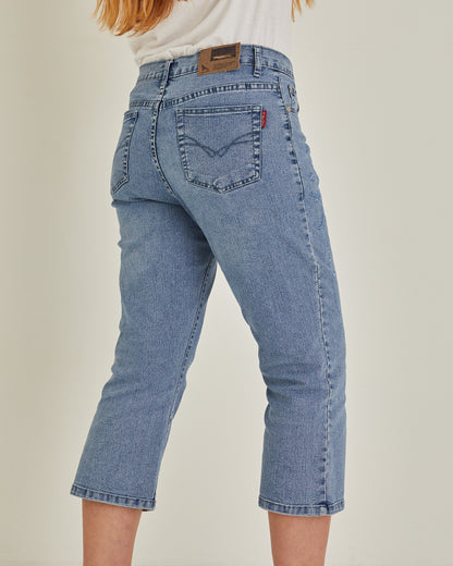 Light Wash Denim Capri Jean Y2K