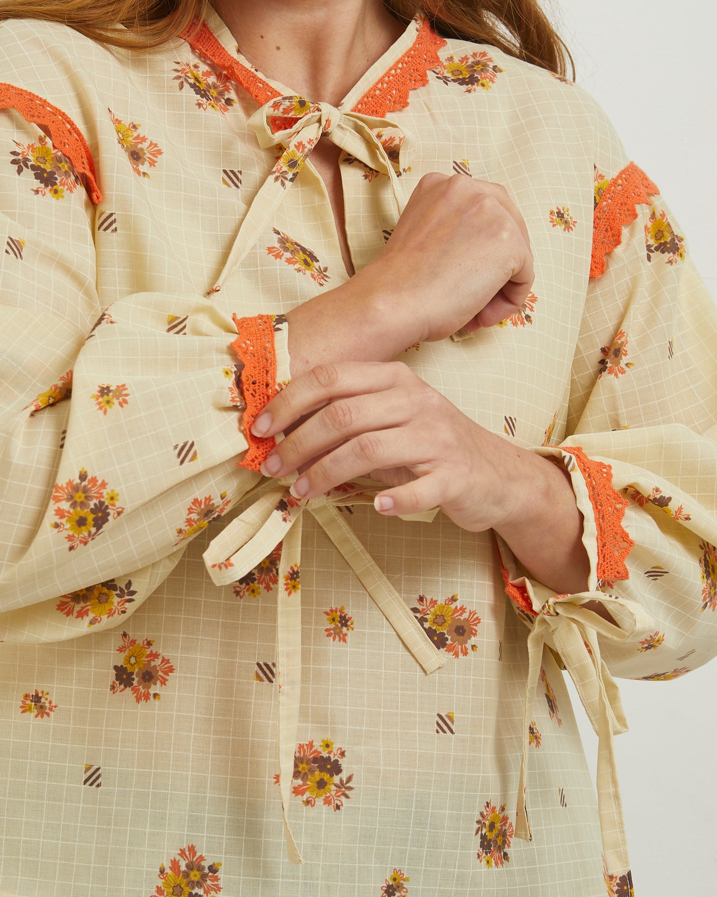 Lori - Orange and Beige floral (S)