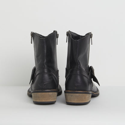 Y2K Leather Firetrap Ankle boots